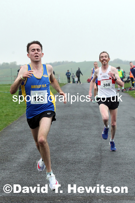 Senior Mens and Womens 2021 Heaton Memorial 10k Road Race, Town Moor, Newcastle. Photo: David T. Hewitson/Sports for All Pics